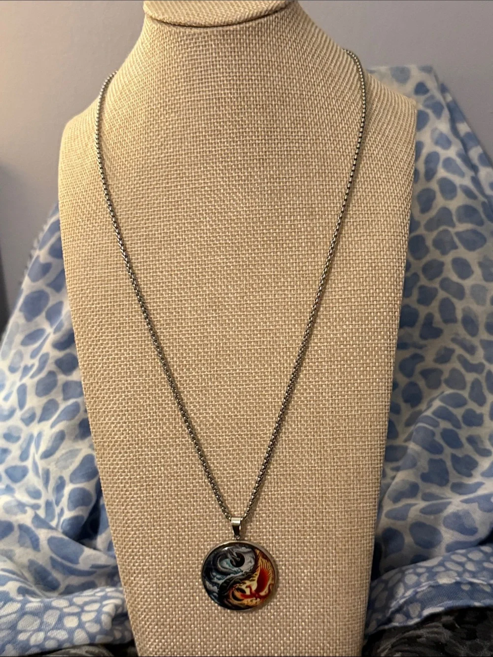 N/A stylish pendant